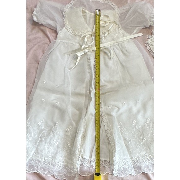 Vtg Phyllis Baby Wear Christening Dress Set White Embroidery Floral Gown Bonnet - Picture 6 of 16
